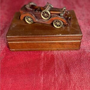 VINTAGE MAPLE WOOD  BOX WITH CAR, FAIR CONDITION